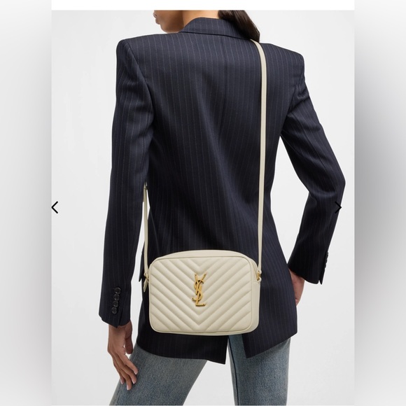 Yves Saint Laurent Lou Lou Crema Soft Quilted Camera Bag - Picture 10 of 11